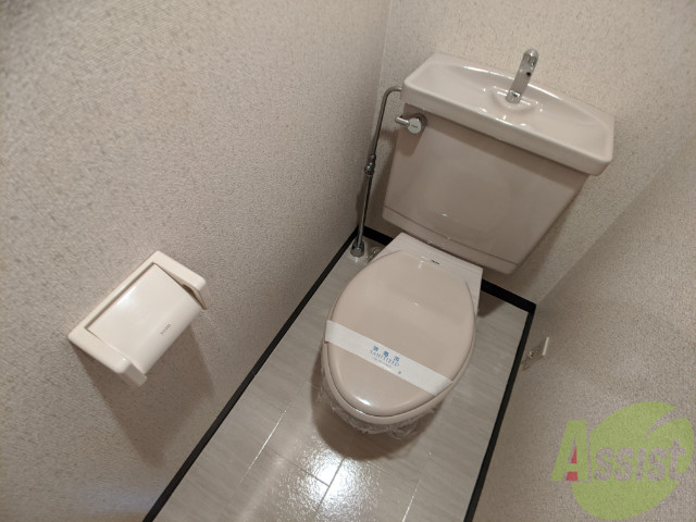 トイレ　トイレは清潔感があり安心して使用できそうです。