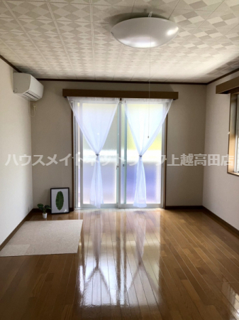 居室・リビング　洋室