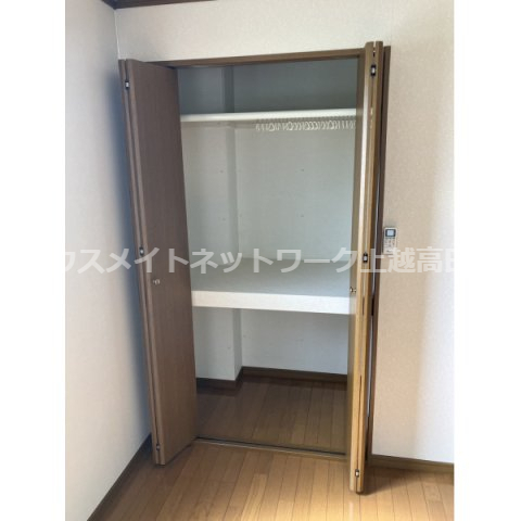 収納　クローゼット