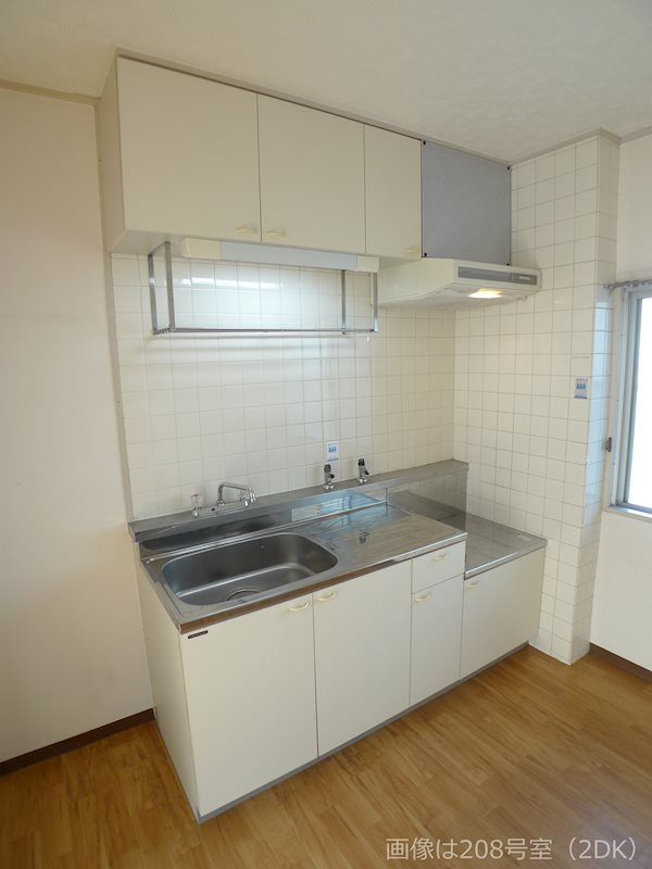 キッチン　写真は別室