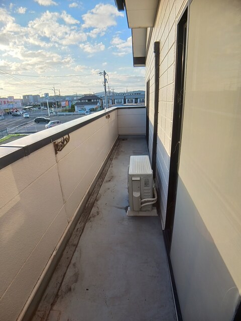 バルコニー　バルコニー