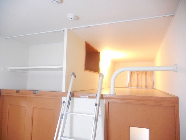 その他部屋・スペース　ロフト付き