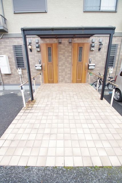 エントランス　★見学希望等はタウンハウジング中央林間店までお気軽に♪★