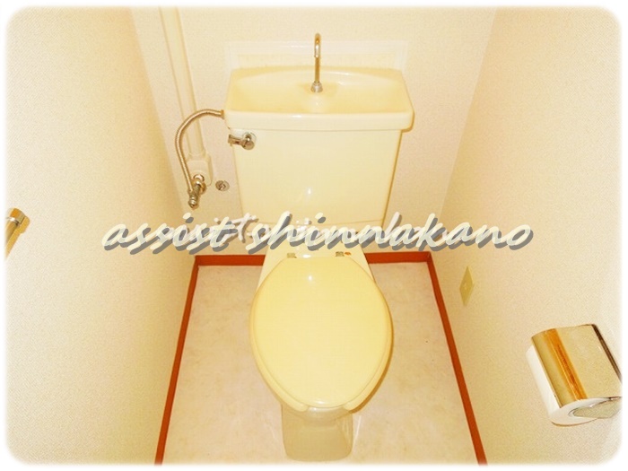 トイレ　別号室の参考写真です