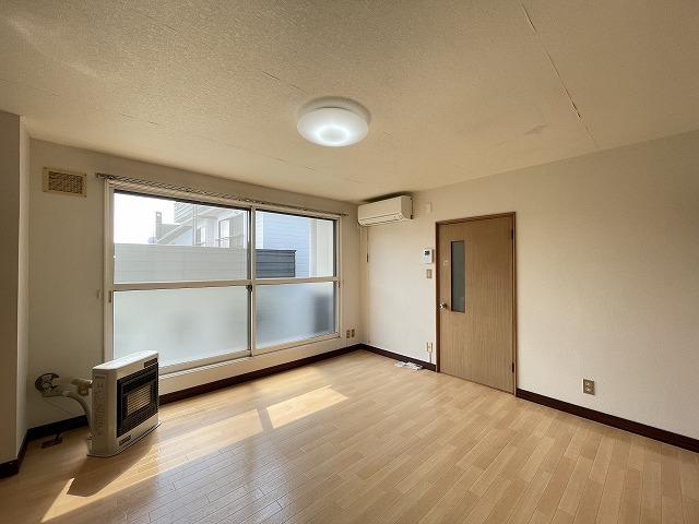 居室・リビング　リビング１