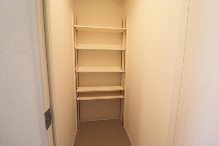 玄関　シューズクローク