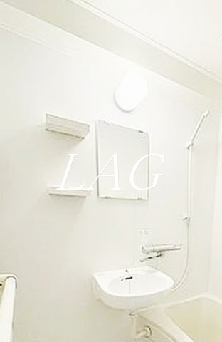 洗面設備　洗面台です。