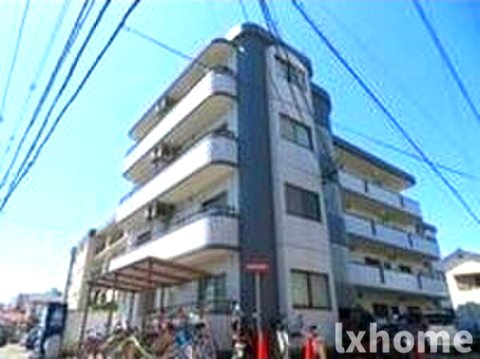 建物外観　落ち着いた雰囲気の外観です