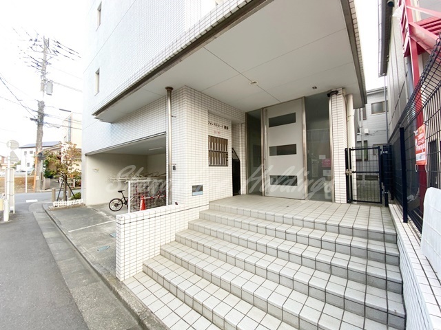 エントランス　毎日通るエントランス♪