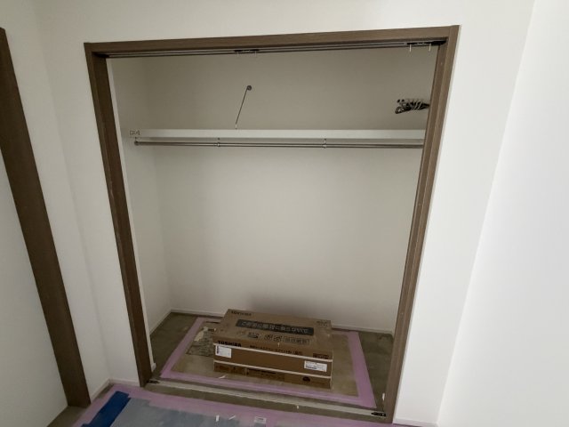 収納　建設中