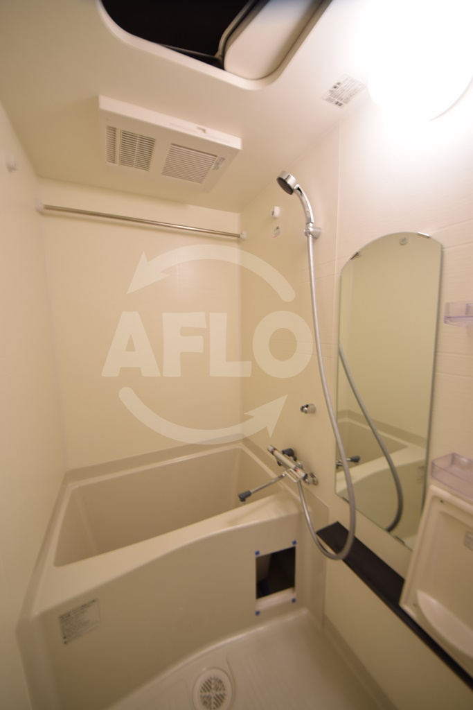 バス・シャワールーム　プレサンス四天王寺前夕陽ヶ丘アクティ　浴室