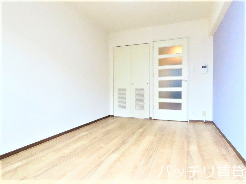 居室・リビング　画像は別号室タイプの為、現状を優先致します。