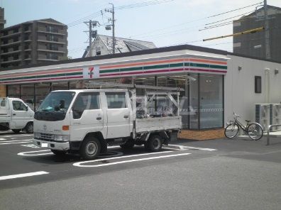 コンビニ　セブンイレブン 川越町富洲原店（コンビニ）まで2498m