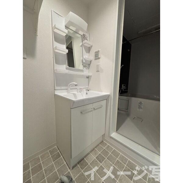 洗面設備　※同タイプ写真