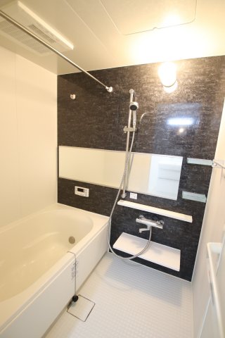 バス・シャワールーム　日々の暮らしに欠かせないお風呂です