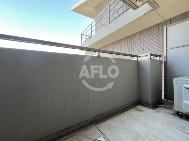 バルコニー　アルデール江坂　バルコニー