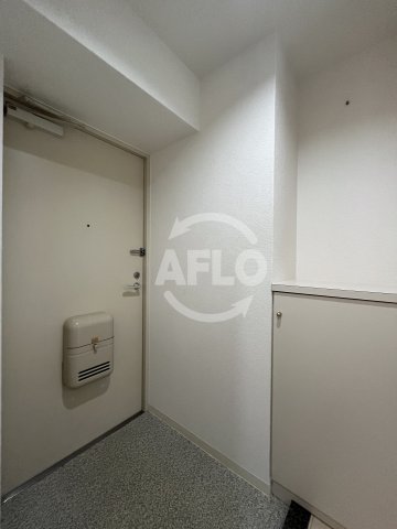 玄関　アルデール江坂　玄関