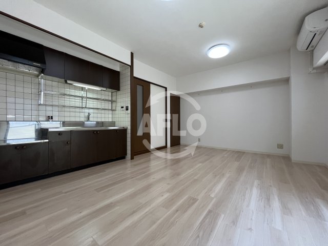 居室・リビング　アルデール江坂　リビング