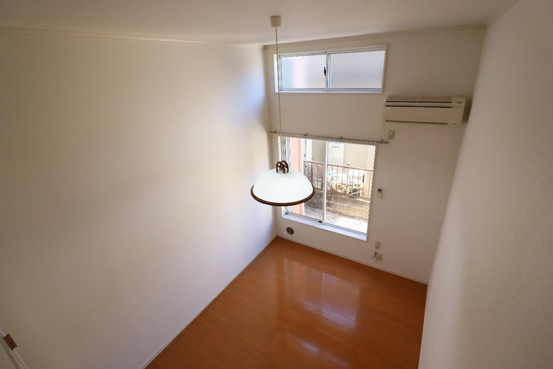 居室・リビング　※同室参考写真※