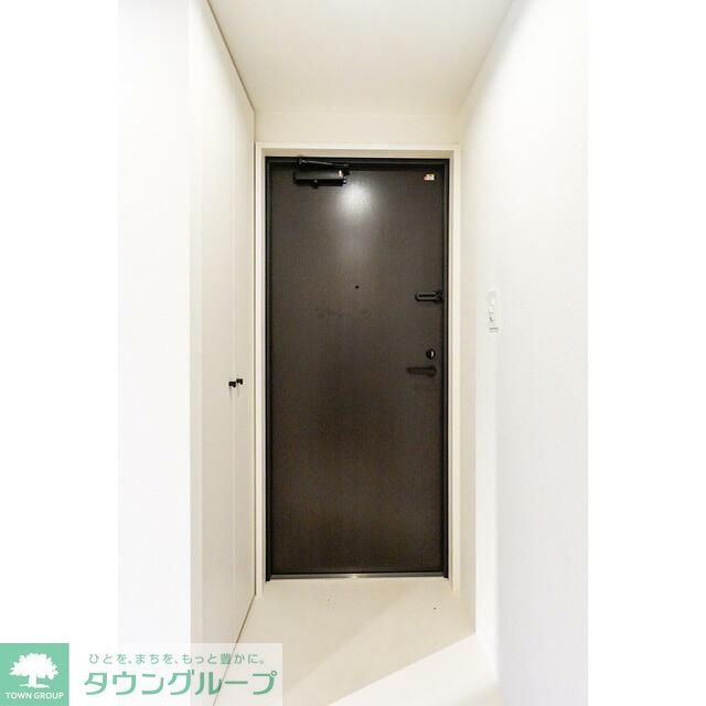 玄関　※別号室参考写真です※