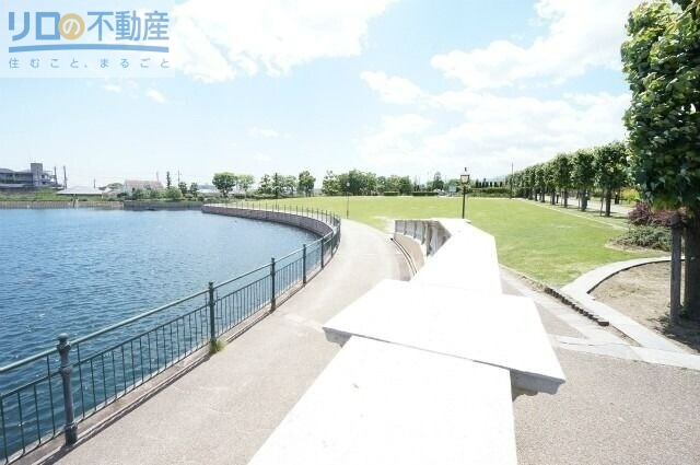 公園　新池公園（公園）まで980m