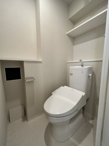 トイレ　落ち着いたトイレです