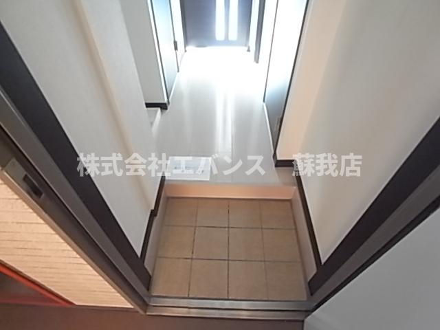 玄関　収納もある玄関です