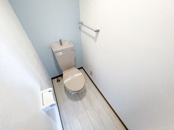 トイレ　※別部屋の写真です