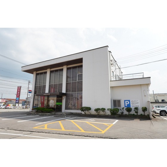 銀行　富山信用金庫奥田支店（銀行）まで861m