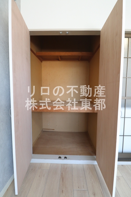 収納　奥行のある収納付です！増えがちな荷物をもスッキリ収納できます