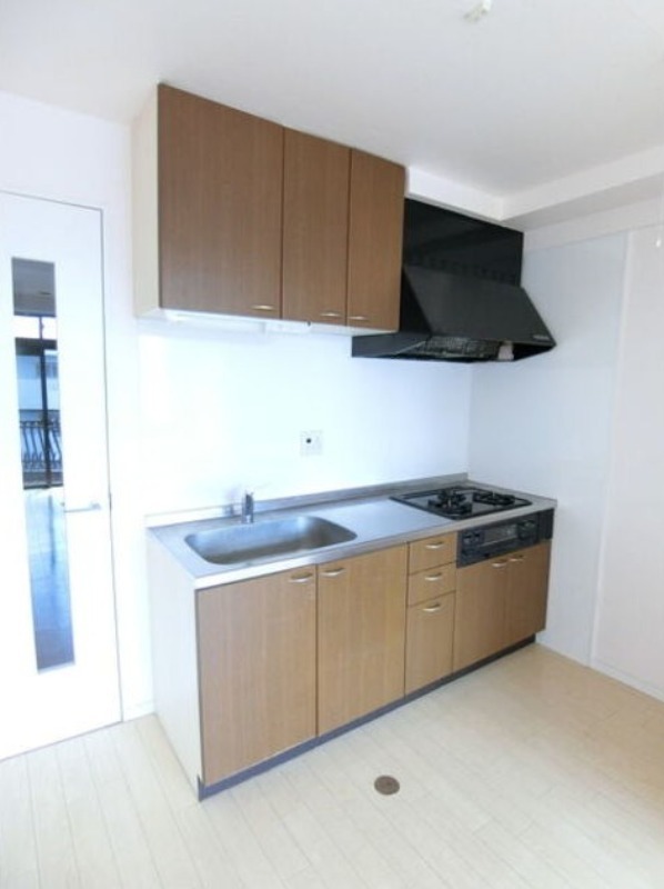 キッチン　図面と現状に相違がある場合には現状を優先