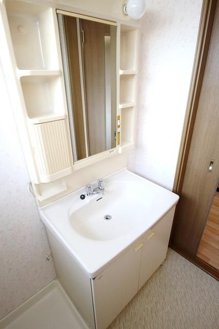 洗面設備　★独立洗面台あります★