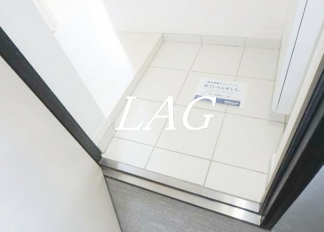 玄関　玄関です。