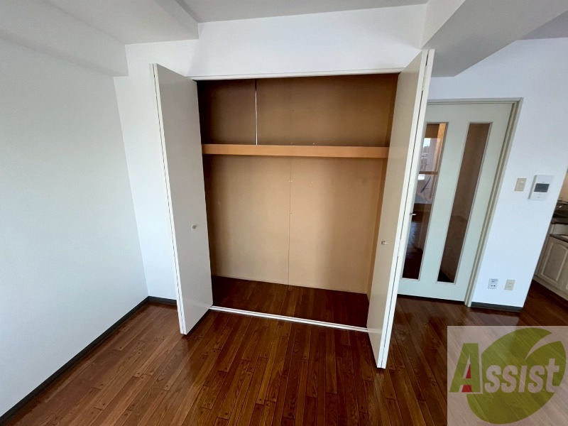 収納　クローゼットがありました。お洋服や荷物はここへ