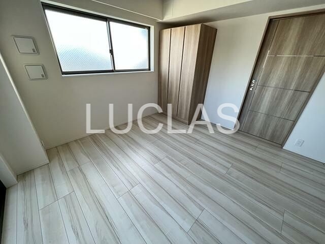 居室・リビング　ゆったりとしたリビングで憩いの空間…。