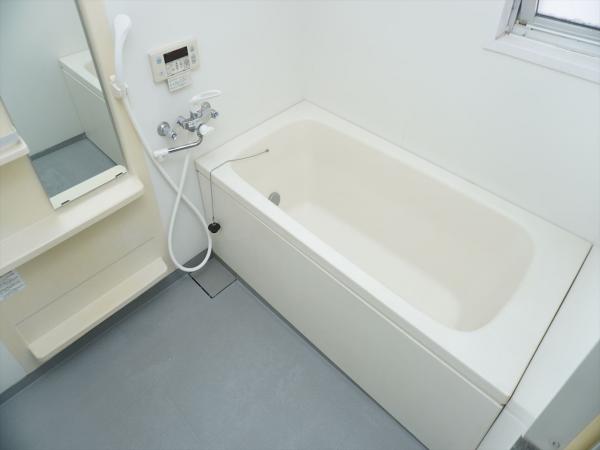 バス・シャワールーム　浴室