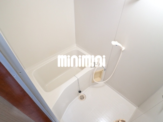 バス・シャワールーム　バスルーム