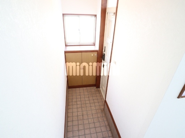 玄関　シューズボックス付き玄関