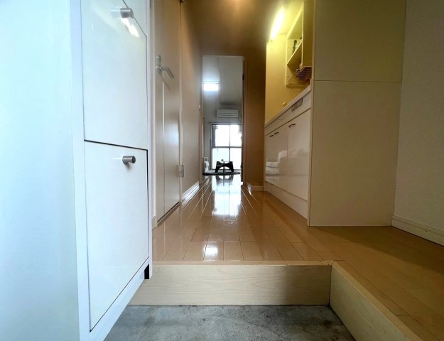 玄関　別号室イメージの為、現状を優先致します。