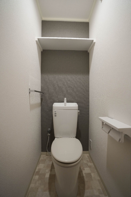 トイレ　同じ建物の別なお部屋