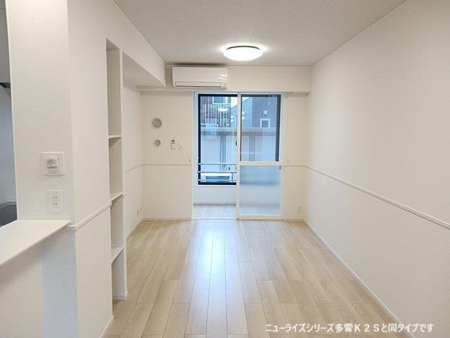 居室・リビング　リビング