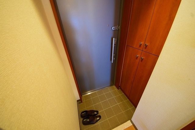 玄関　別部屋参考写真