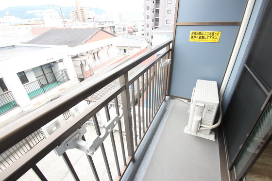 バルコニー　※別部屋の写真です