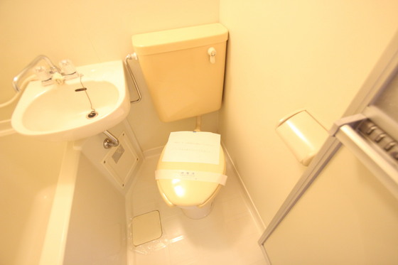 トイレ　※別部屋の写真です