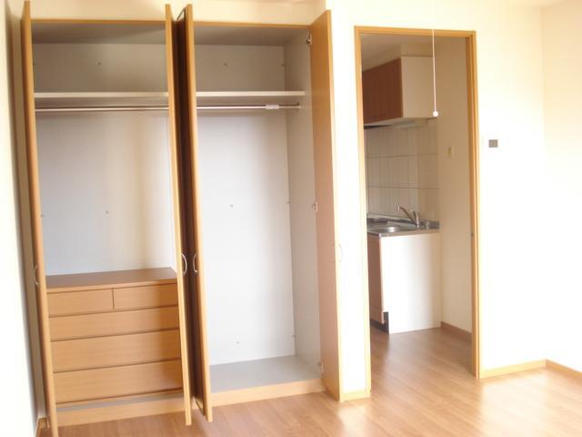 収納　クローゼット