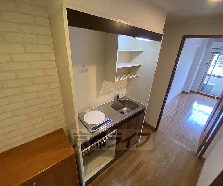 キッチン　ＩＨコンロ付きのキッチン