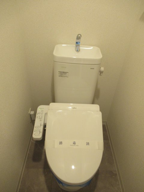 トイレ　参考写真