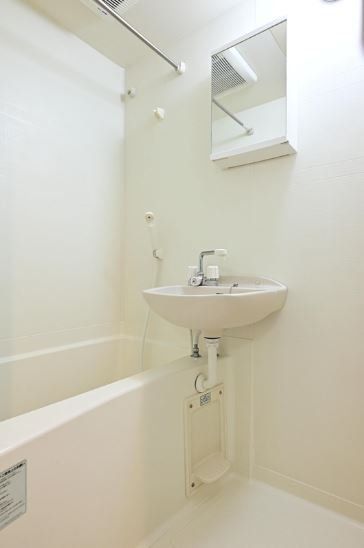 バス・シャワールーム　洗面