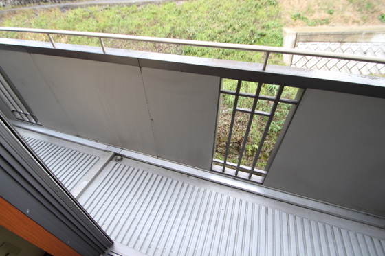 バルコニー　※別部屋の写真です