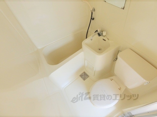 バス・シャワールーム　ユニットバス